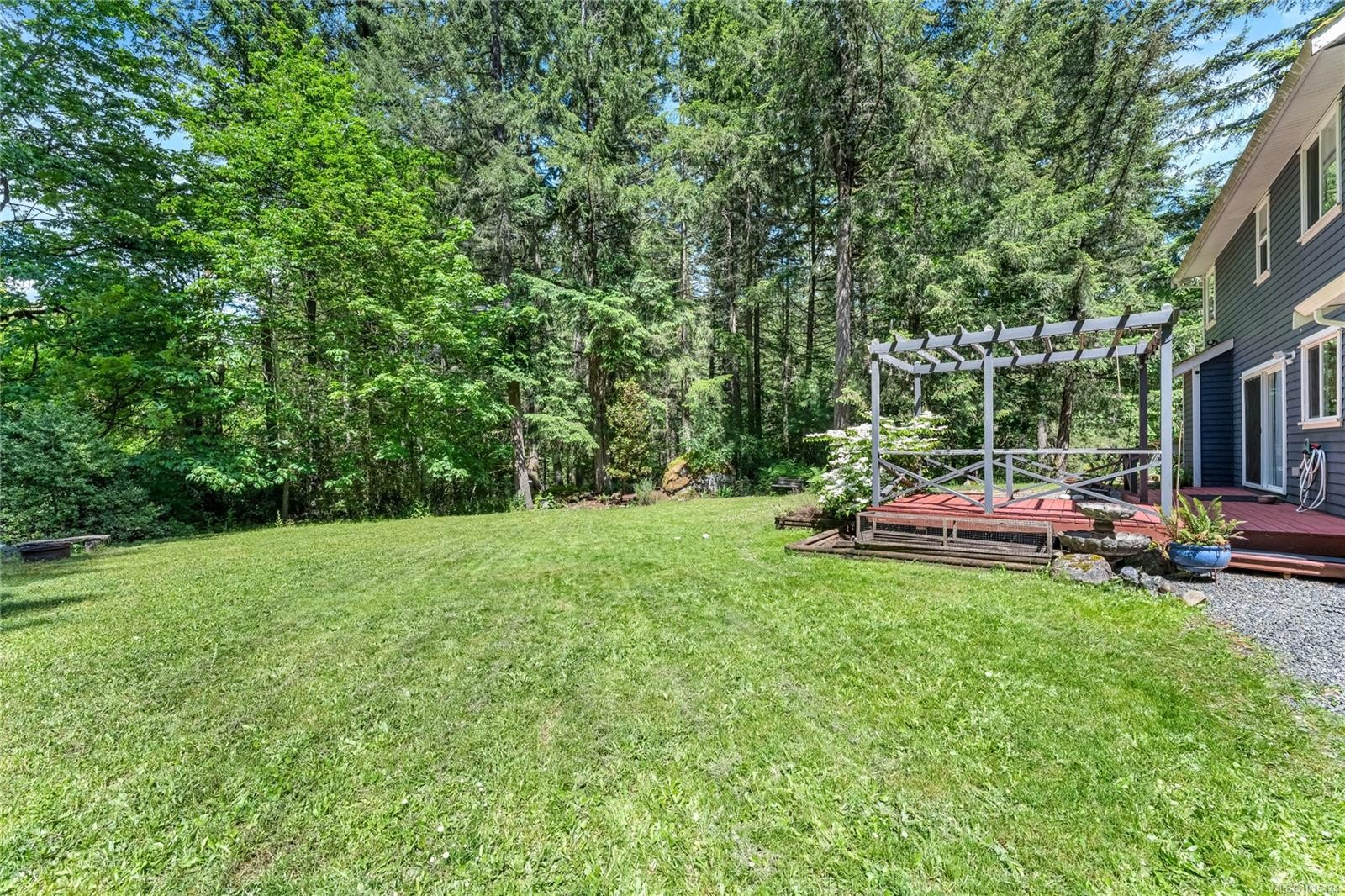 1850 Lakewood Rd, Shawnigan Lake, BC