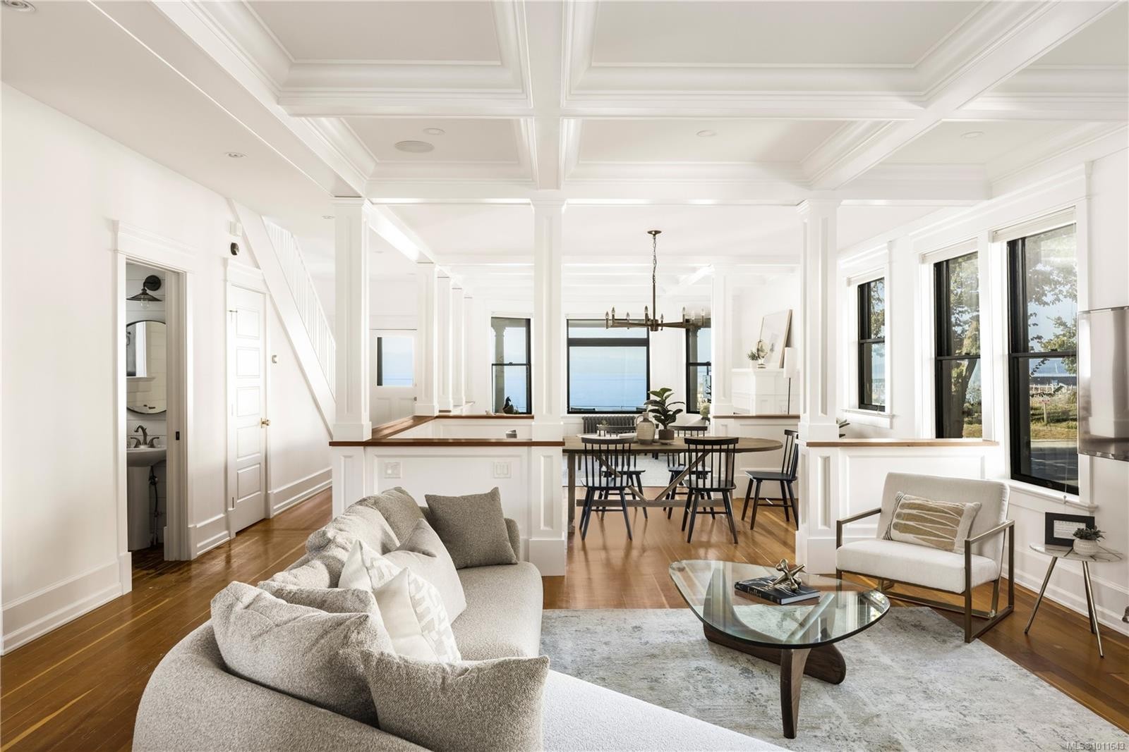 222 Dallas Rd, Victoria, BC