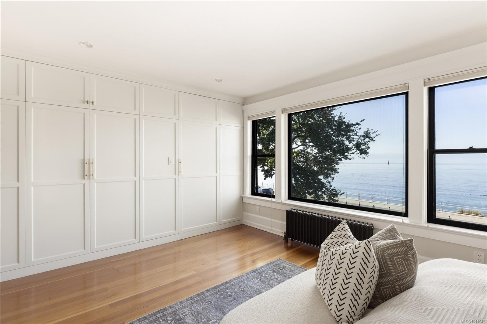 222 Dallas Rd, Victoria, BC