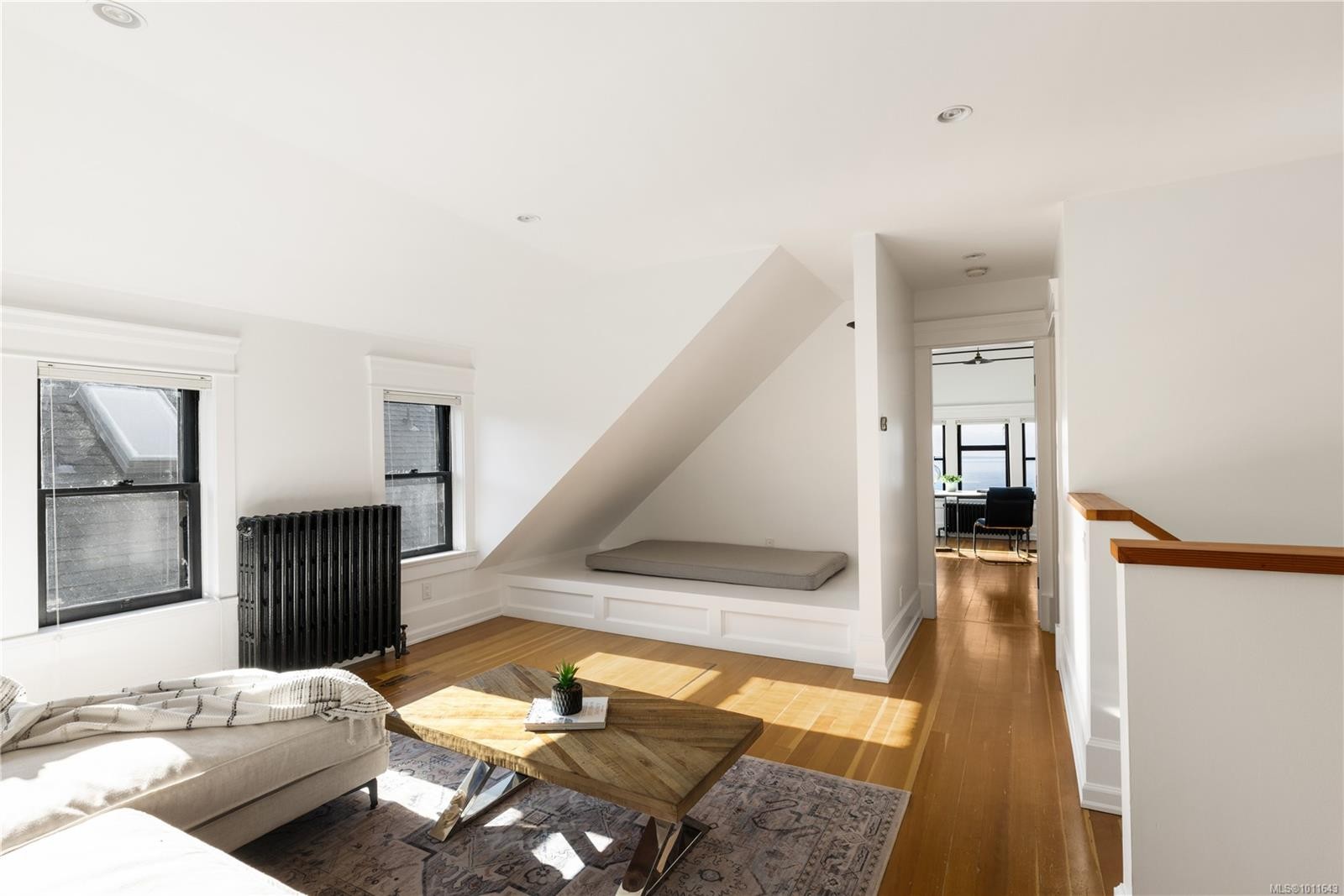 222 Dallas Rd, Victoria, BC