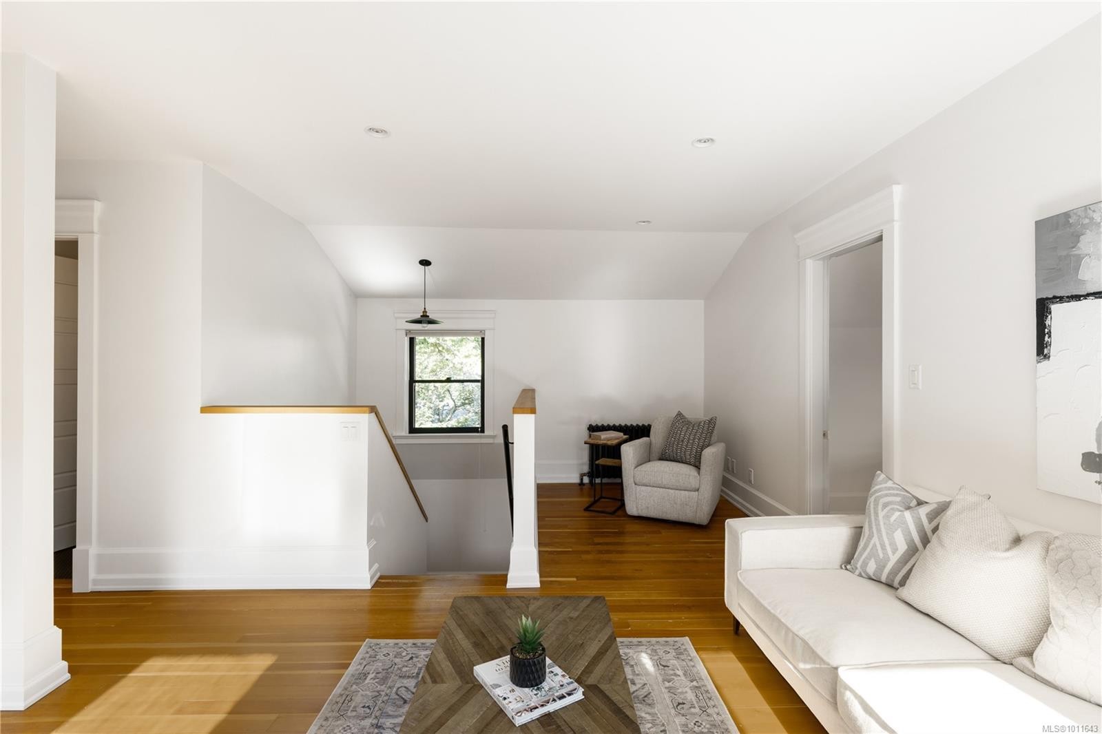 222 Dallas Rd, Victoria, BC