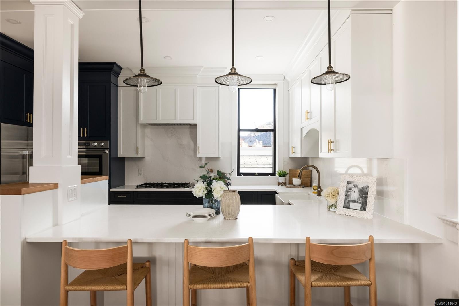 222 Dallas Rd, Victoria, BC