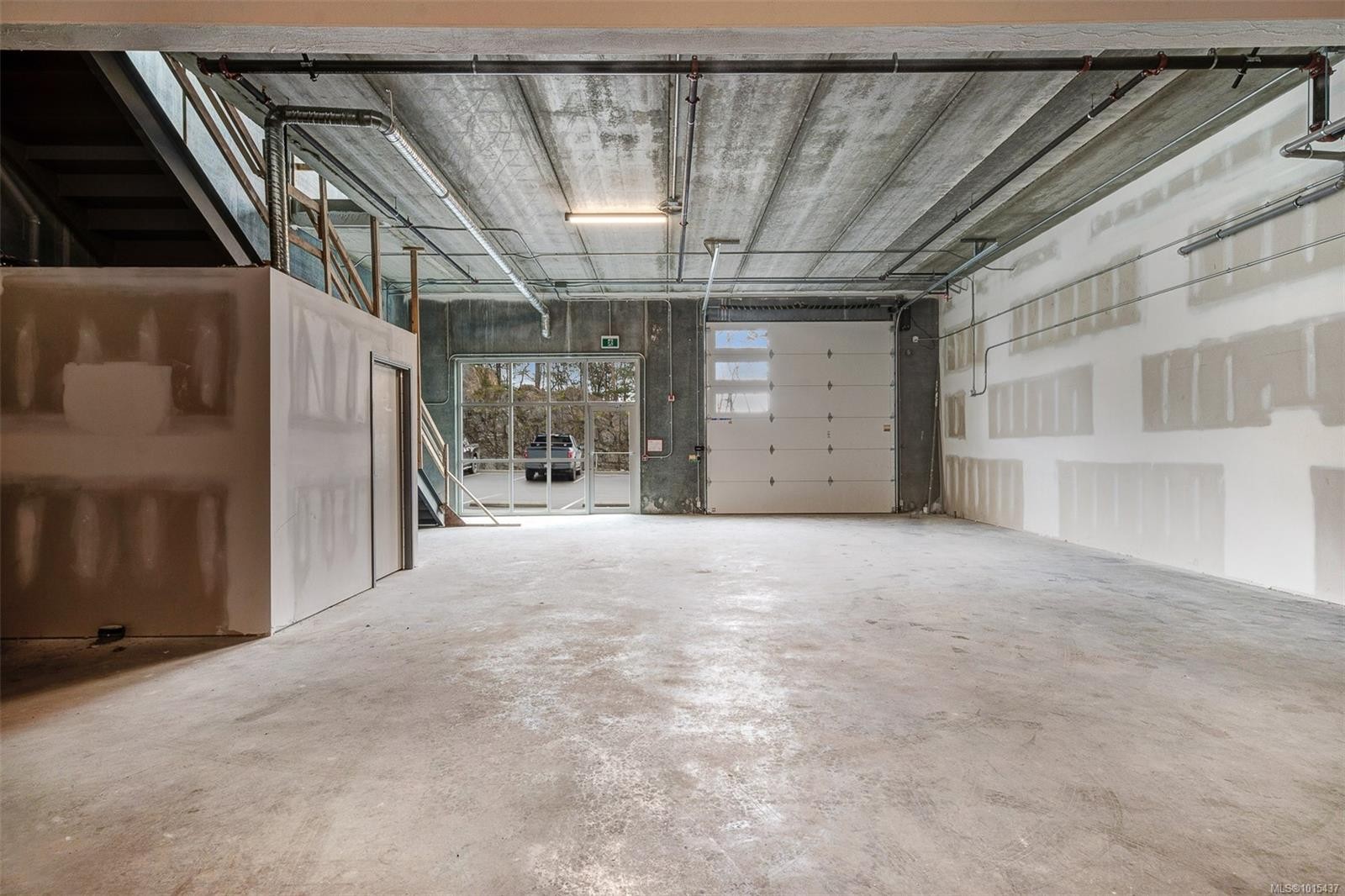 112-4342 West Shore Pkwy, Langford, BC