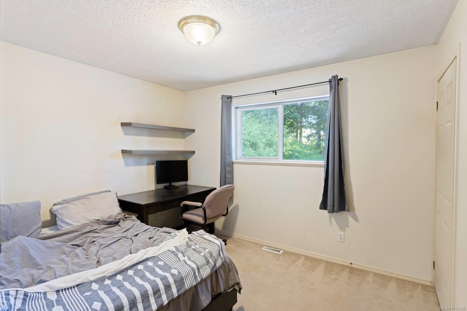 4101 Gordon Head Rd, Saanich, BC