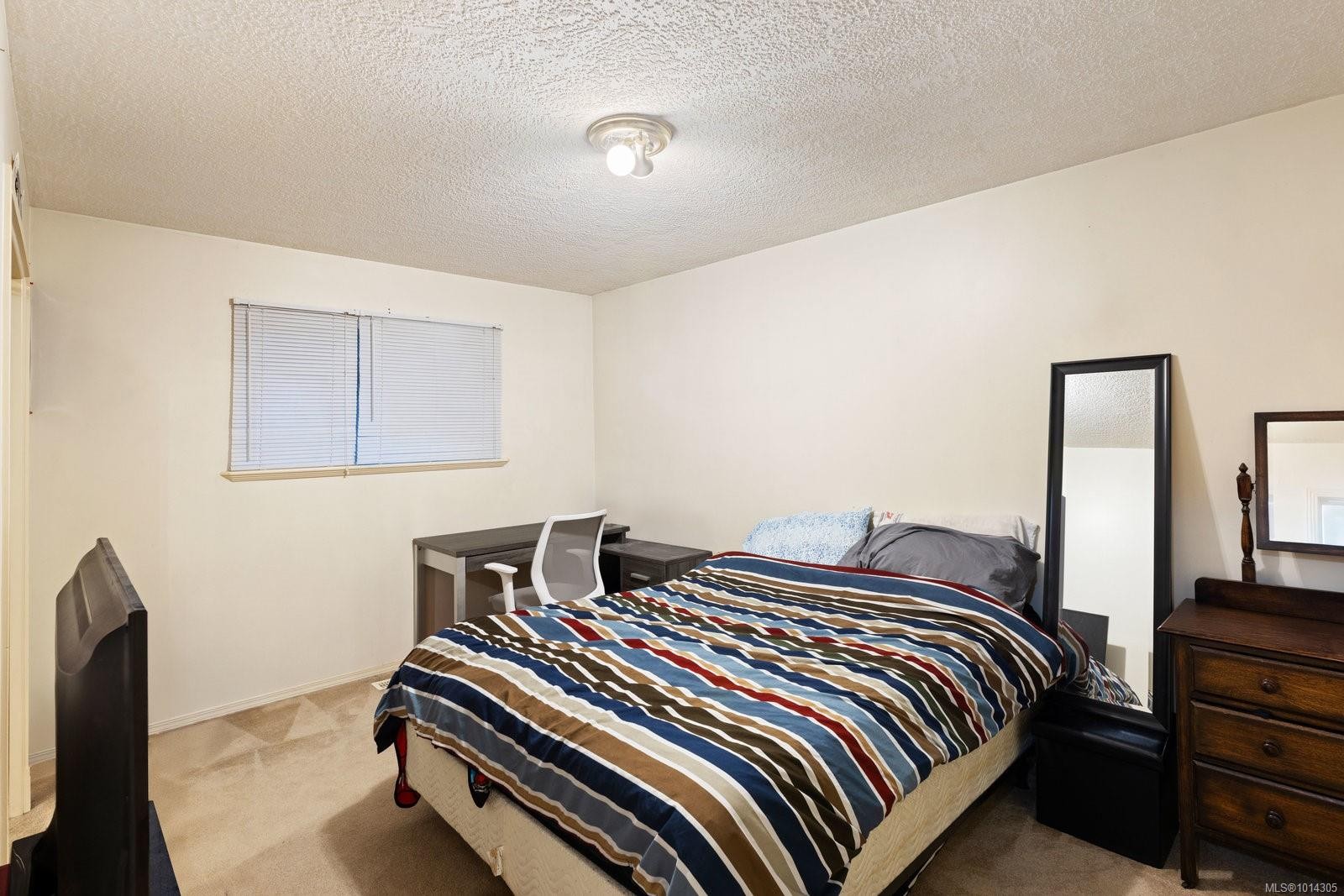 4101 Gordon Head Rd, Saanich, BC