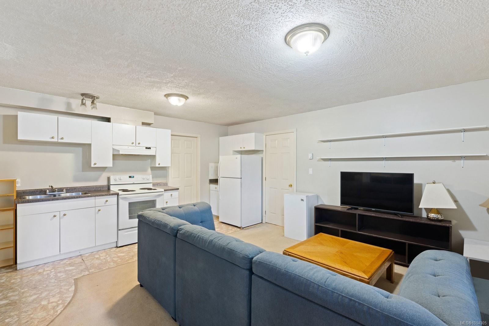 4101 Gordon Head Rd, Saanich, BC