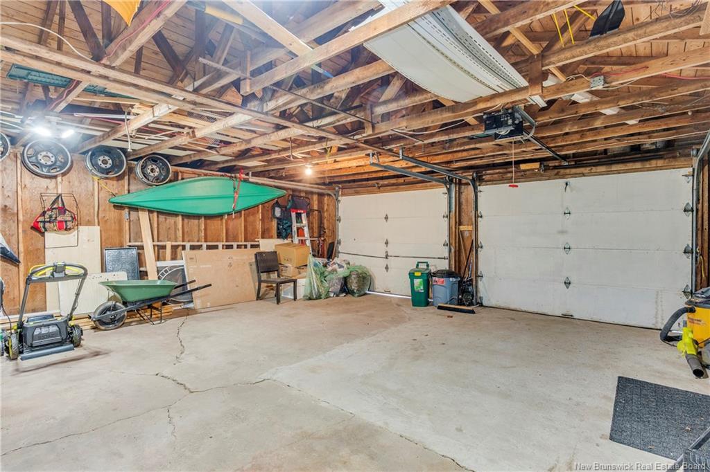 158 Lakeside Dr, Riverview, NB