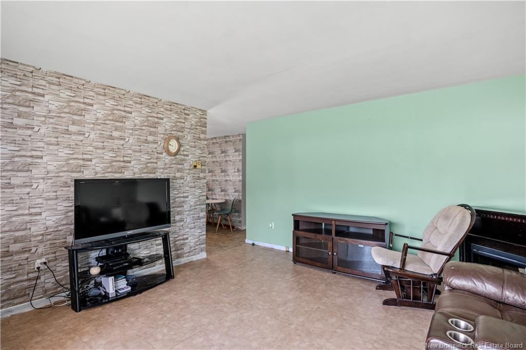 636 Leblanc, Saint-Andre-Leblanc, NB