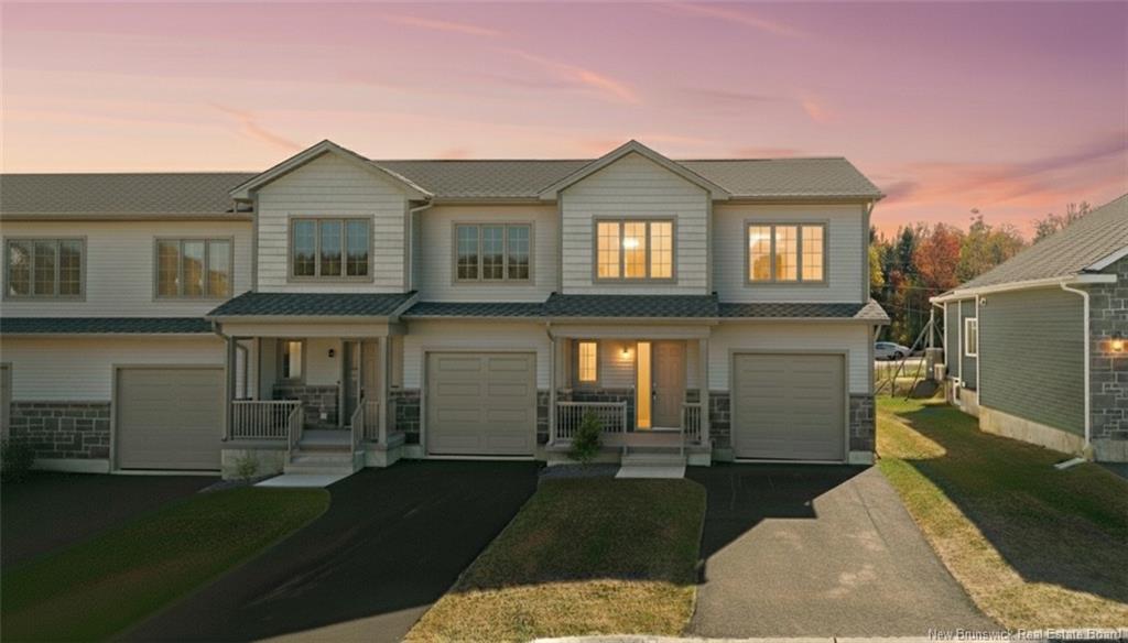 2 Huntingdon Ci, Fredericton, NB