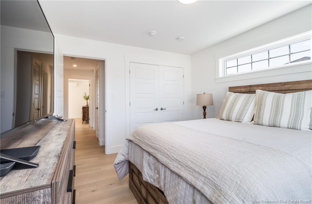 2 Huntingdon Ci, Fredericton, NB