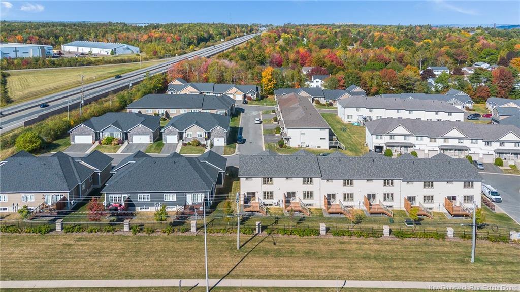 2 Huntingdon Ci, Fredericton, NB