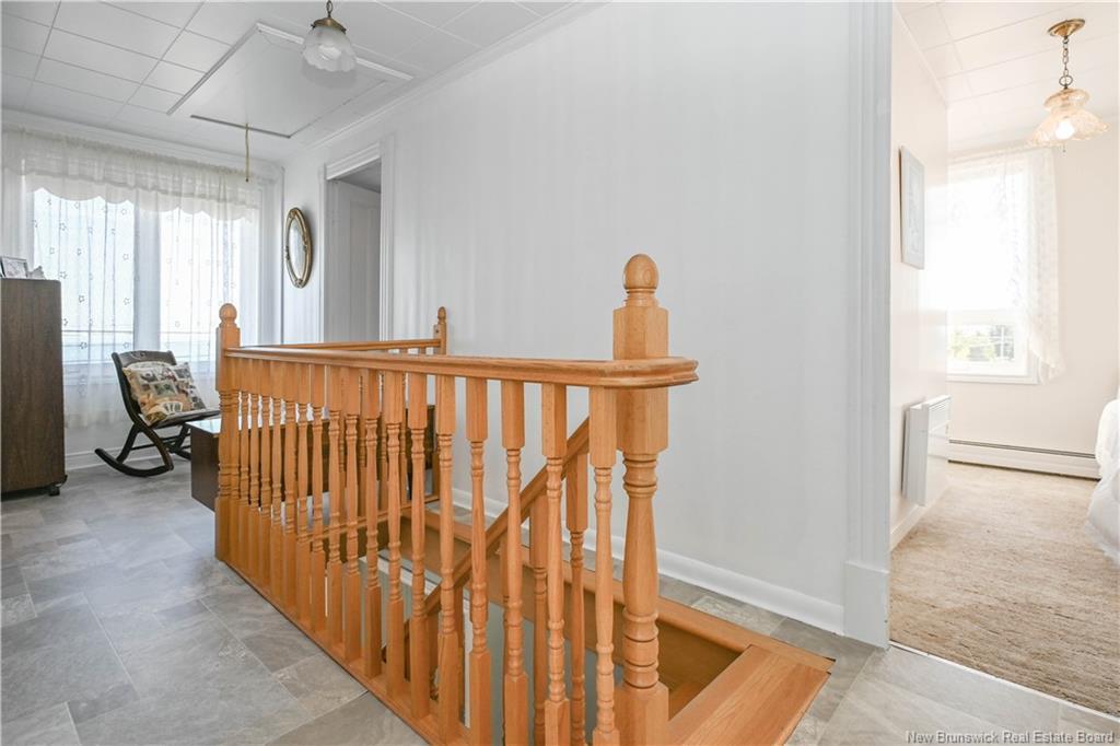 98 Saint-Pierre E. Blvd, Caraquet, NB