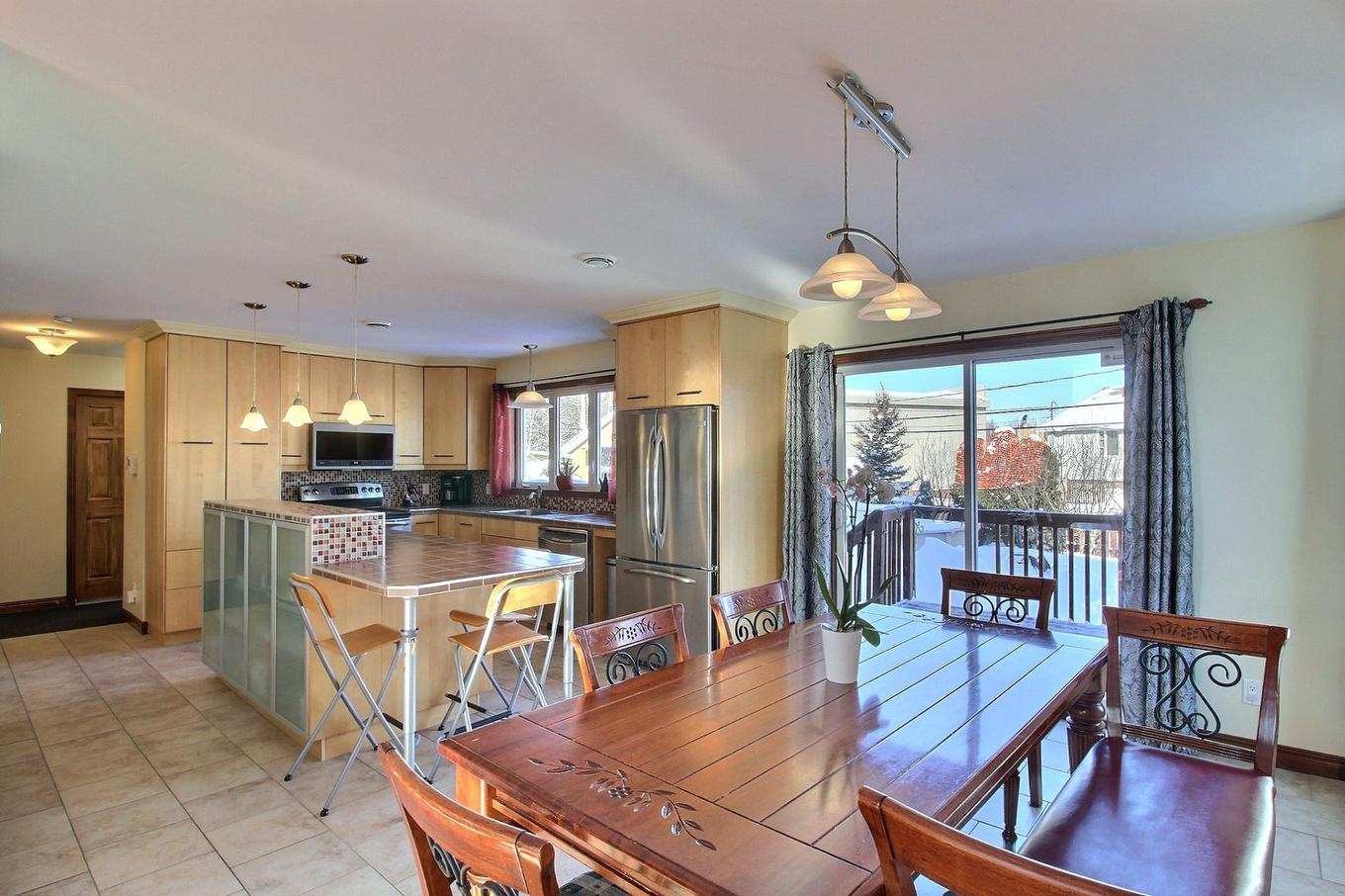Overall view - 289 Rue Miljours, Val-D'Or, QC - Indoor Photo Showing Dining Room
