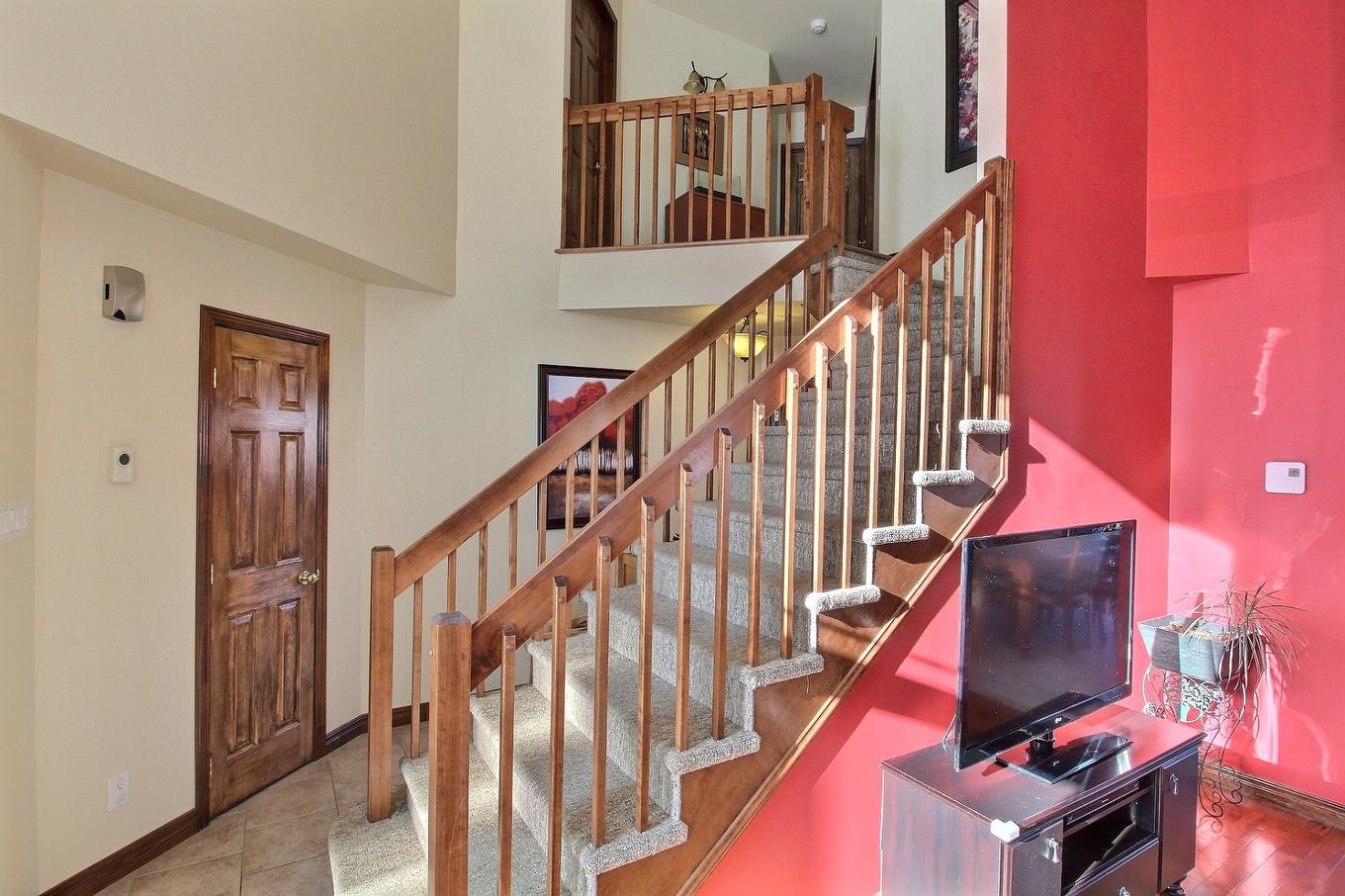 Staircase - 289 Rue Miljours, Val-D'Or, QC - Indoor Photo Showing Other Room