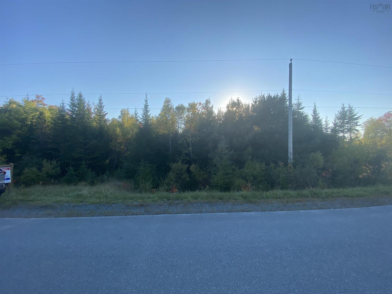 Lake Egmont Road W, Lake Egmont, NS