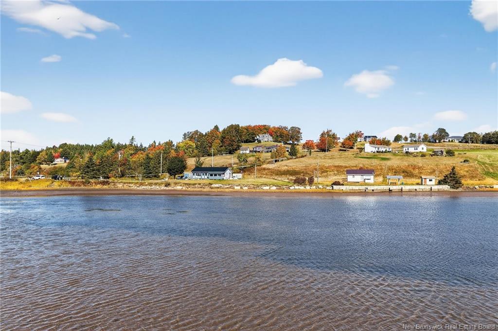 1411 Route 515, Bouctouche Cove, NB