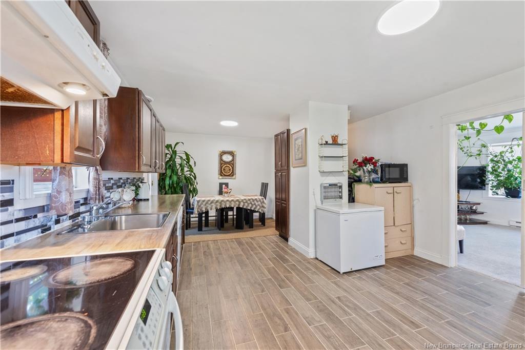 53 Upton, Moncton, NB