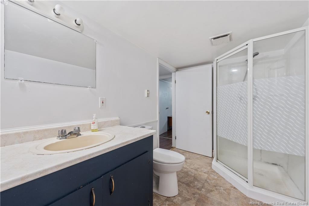 53 Upton, Moncton, NB