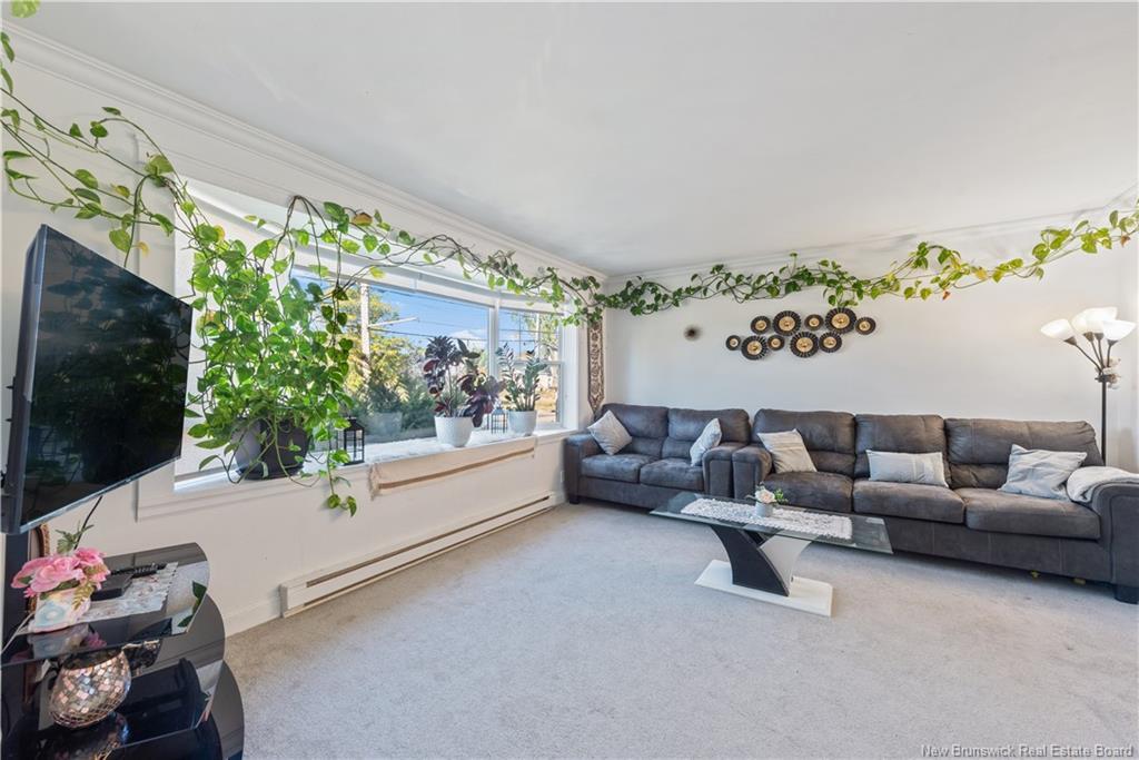 53 Upton, Moncton, NB