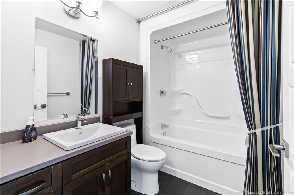 4 Turnberry Crt, Moncton, NB