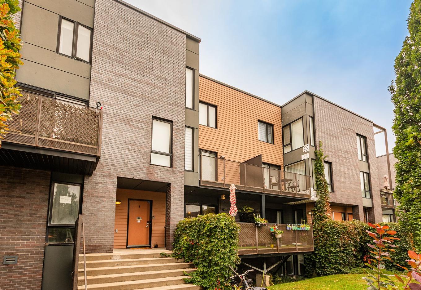 Façade - 9441 Rue Jean-Pierre-Ronfard, Montréal (Mercier/Hochelaga-Maisonneuve), QC - Outdoor