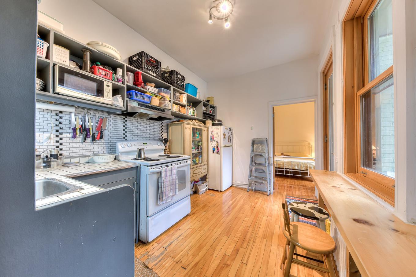 Cuisine - 4579 - 4581 Rue St-André, Montréal (Le Plateau-Mont-Royal), QC - Indoor