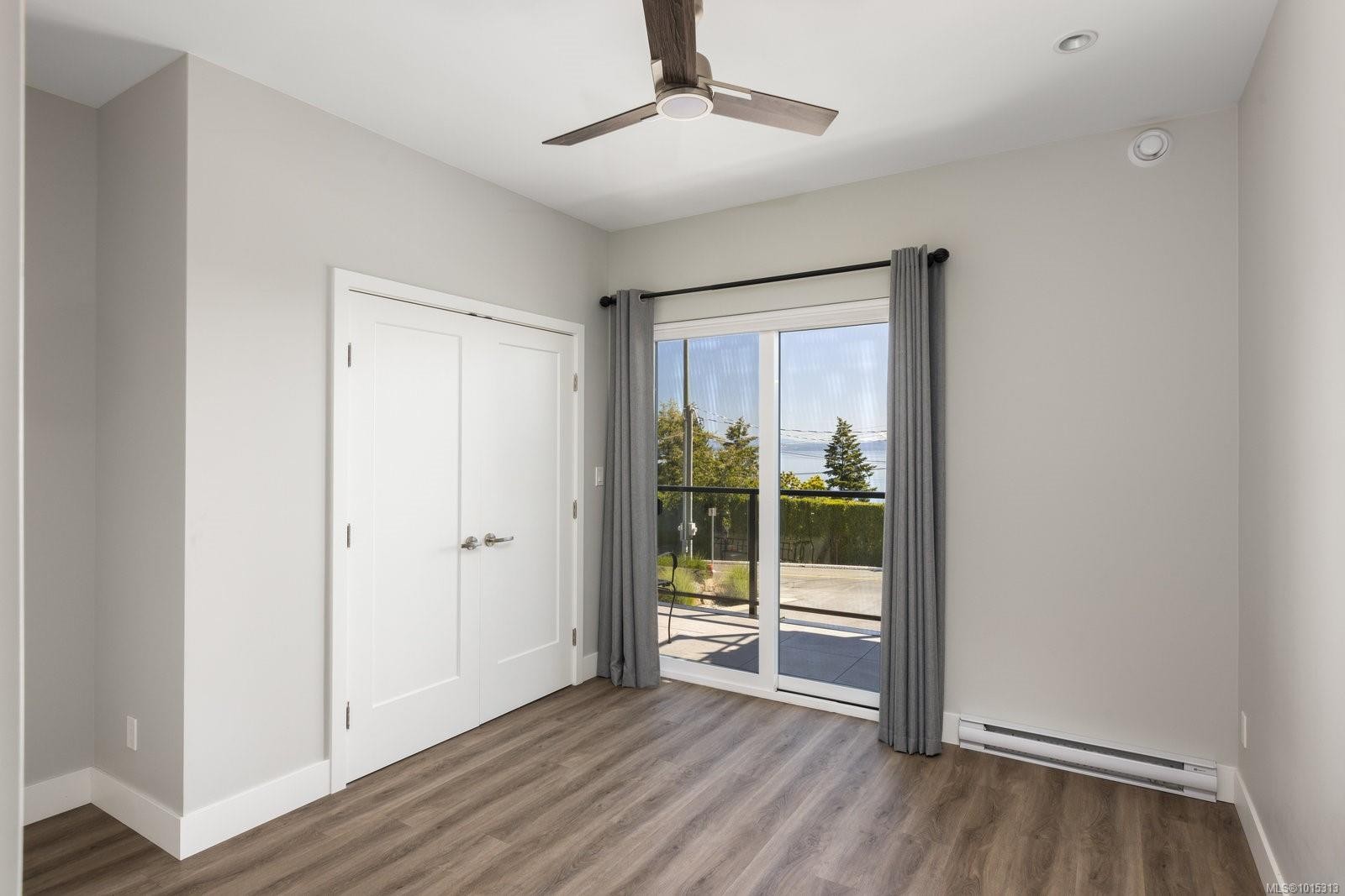 928 Claremont Ave, Saanich, BC