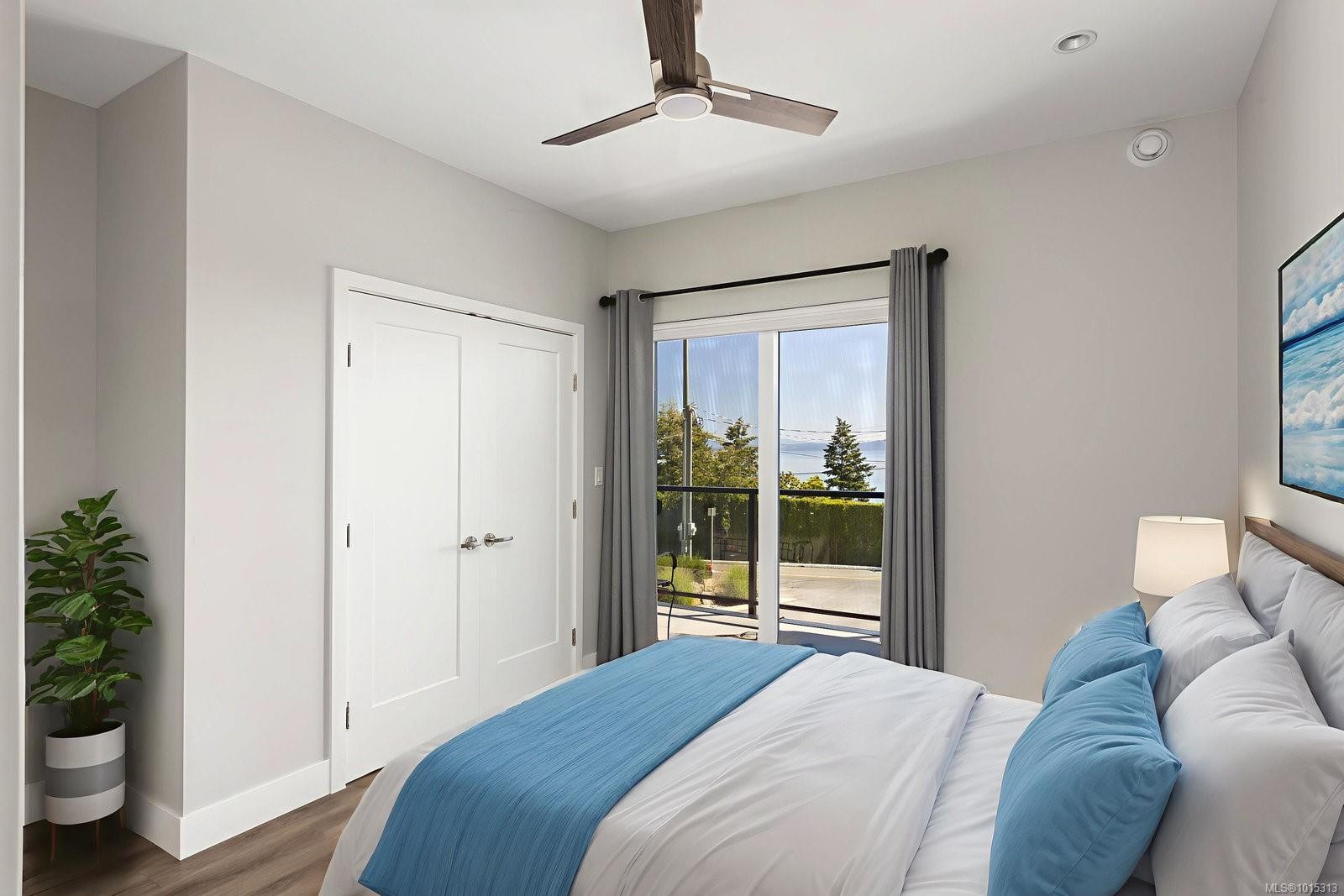 928 Claremont Ave, Saanich, BC