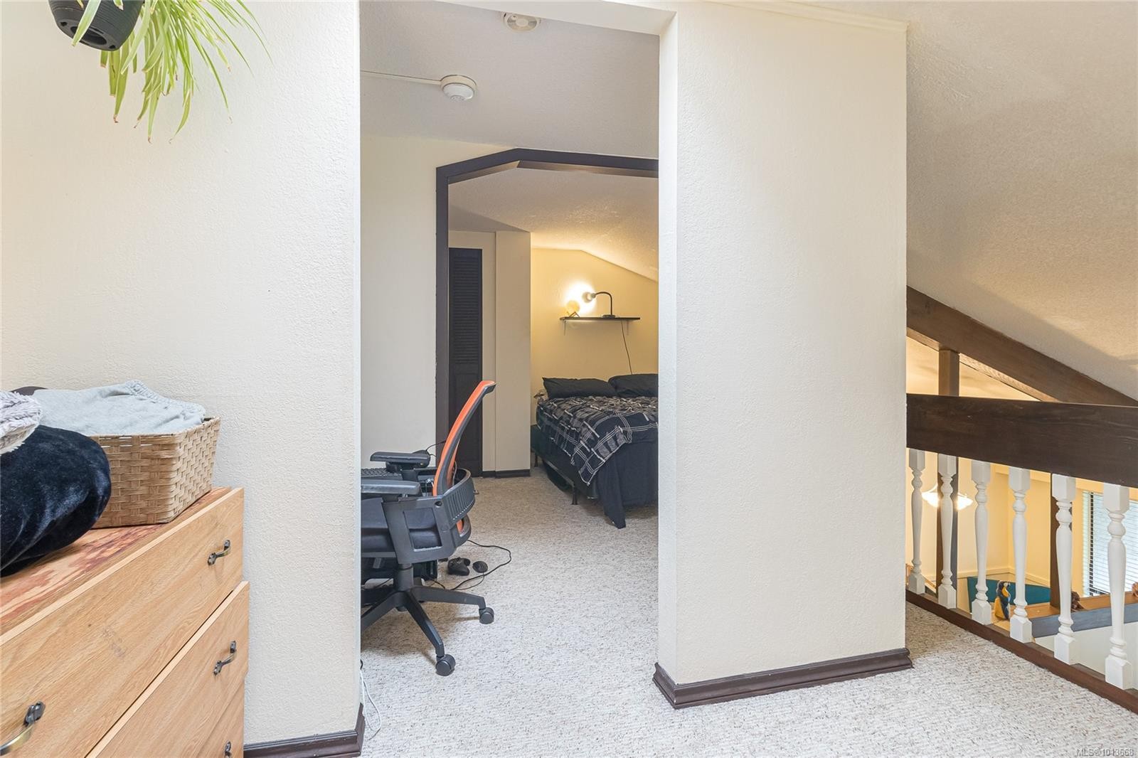 407-1009 Mckenzie Ave, Saanich, BC - Indoor