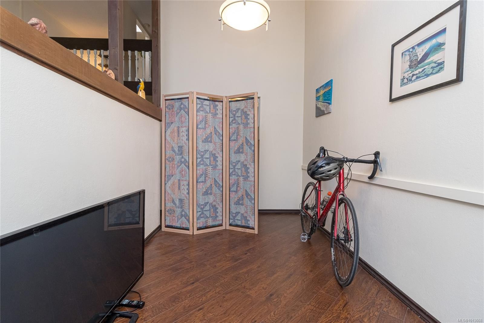 407-1009 Mckenzie Ave, Saanich, BC - Indoor Photo Showing Other Room