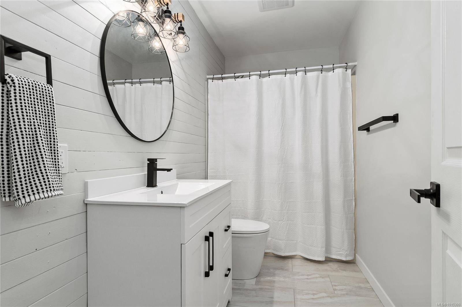 217 Larwood Rd, Campbell River, BC