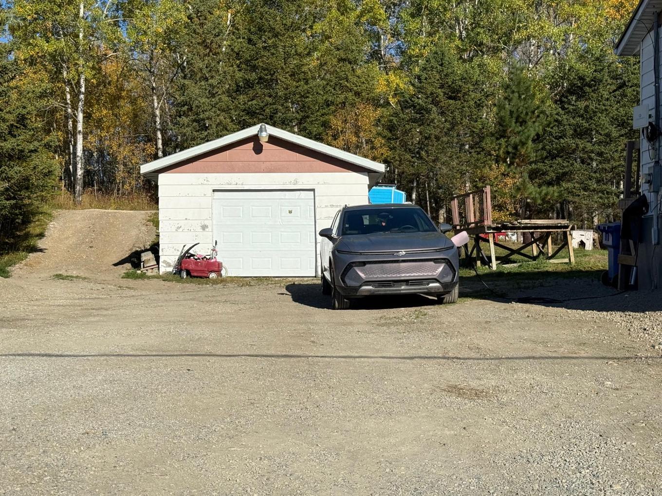 Garage - 686 Rue Marie-Rollet, Rouyn-Noranda, QC - Outdoor