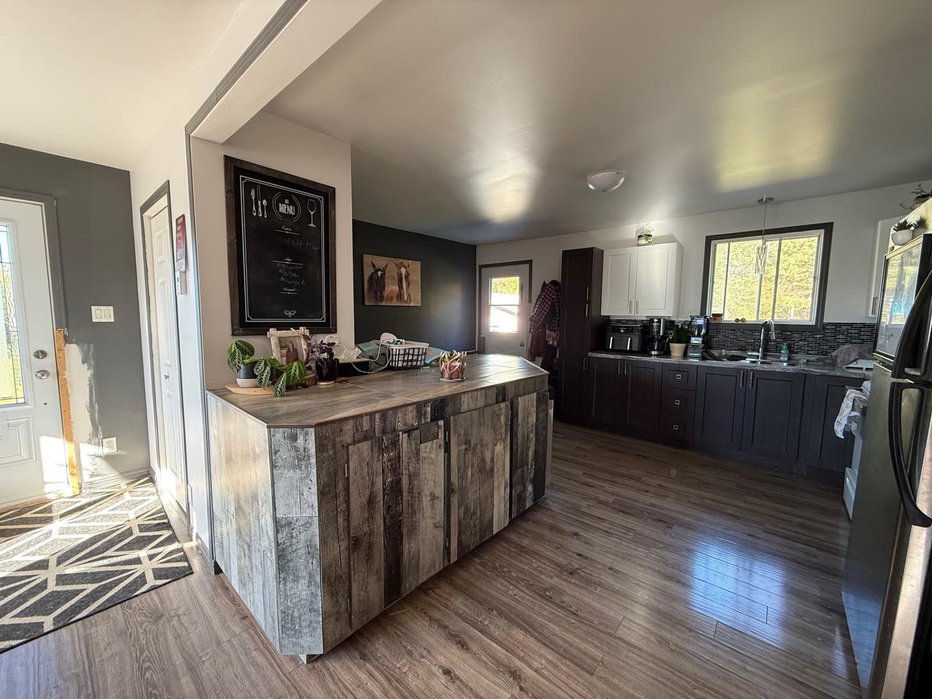 Kitchen - 686 Rue Marie-Rollet, Rouyn-Noranda, QC - Indoor