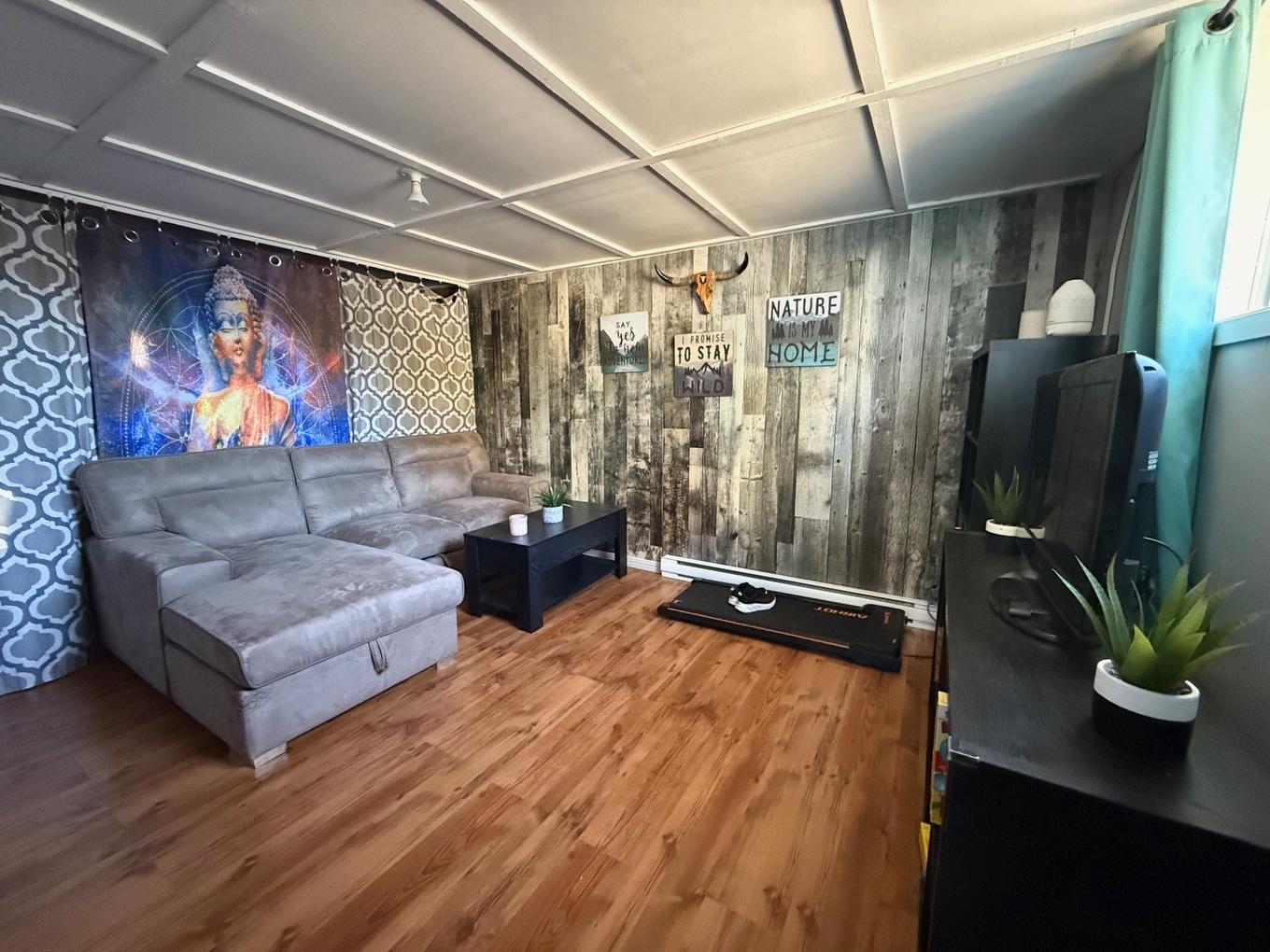 Living room - 686 Rue Marie-Rollet, Rouyn-Noranda, QC - Indoor