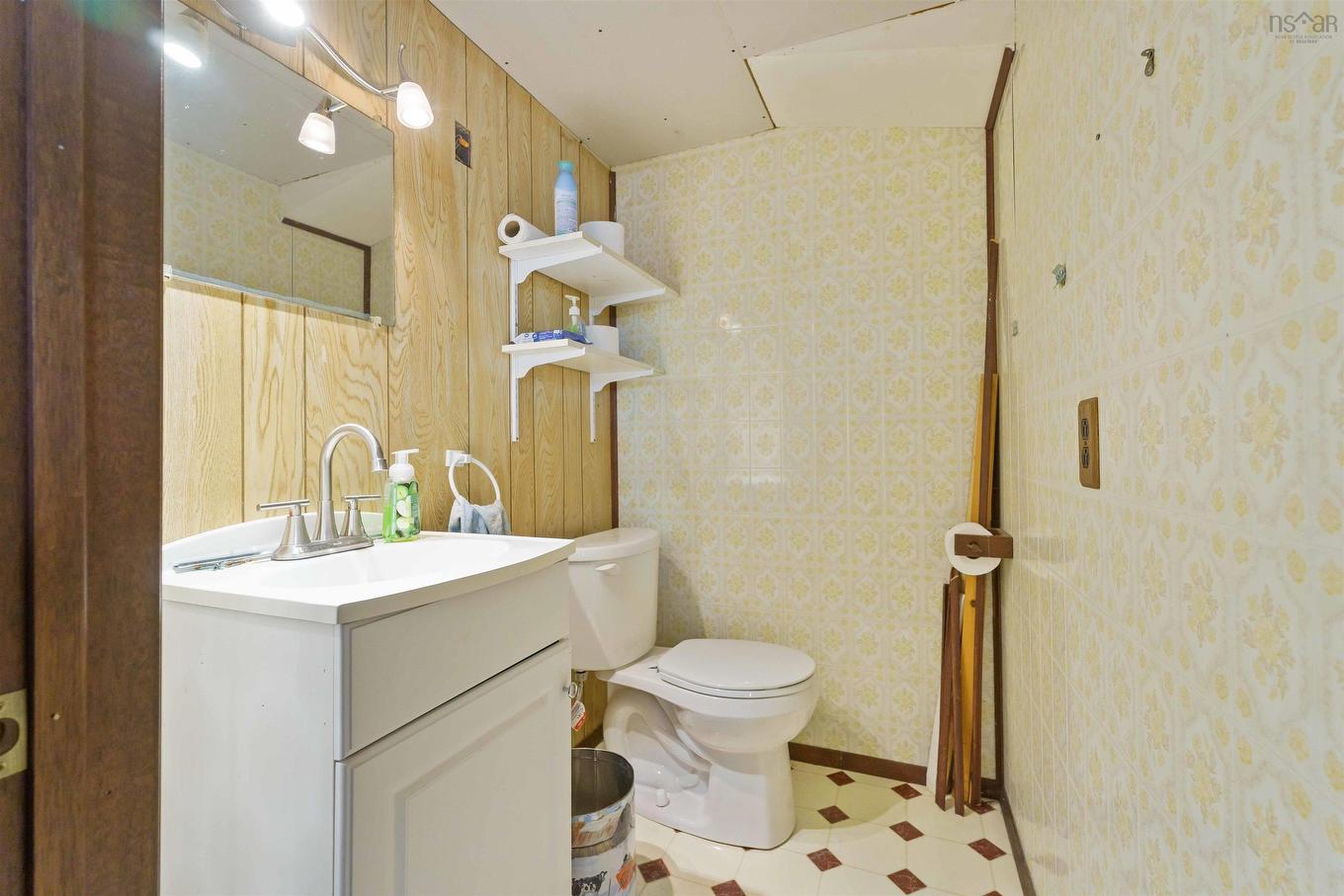 515 Highway 360, Somerset, NS