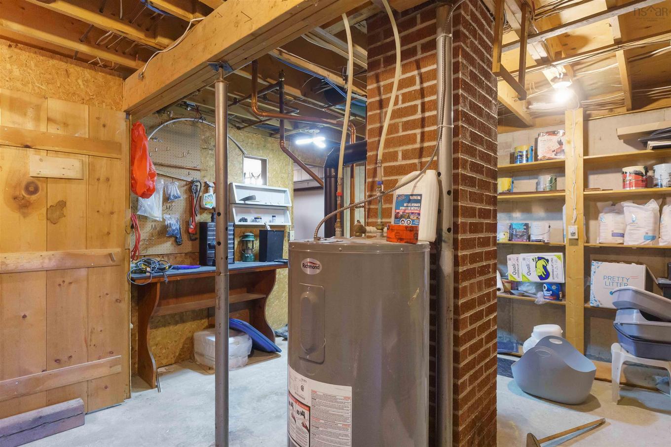 515 Highway 360, Somerset, NS