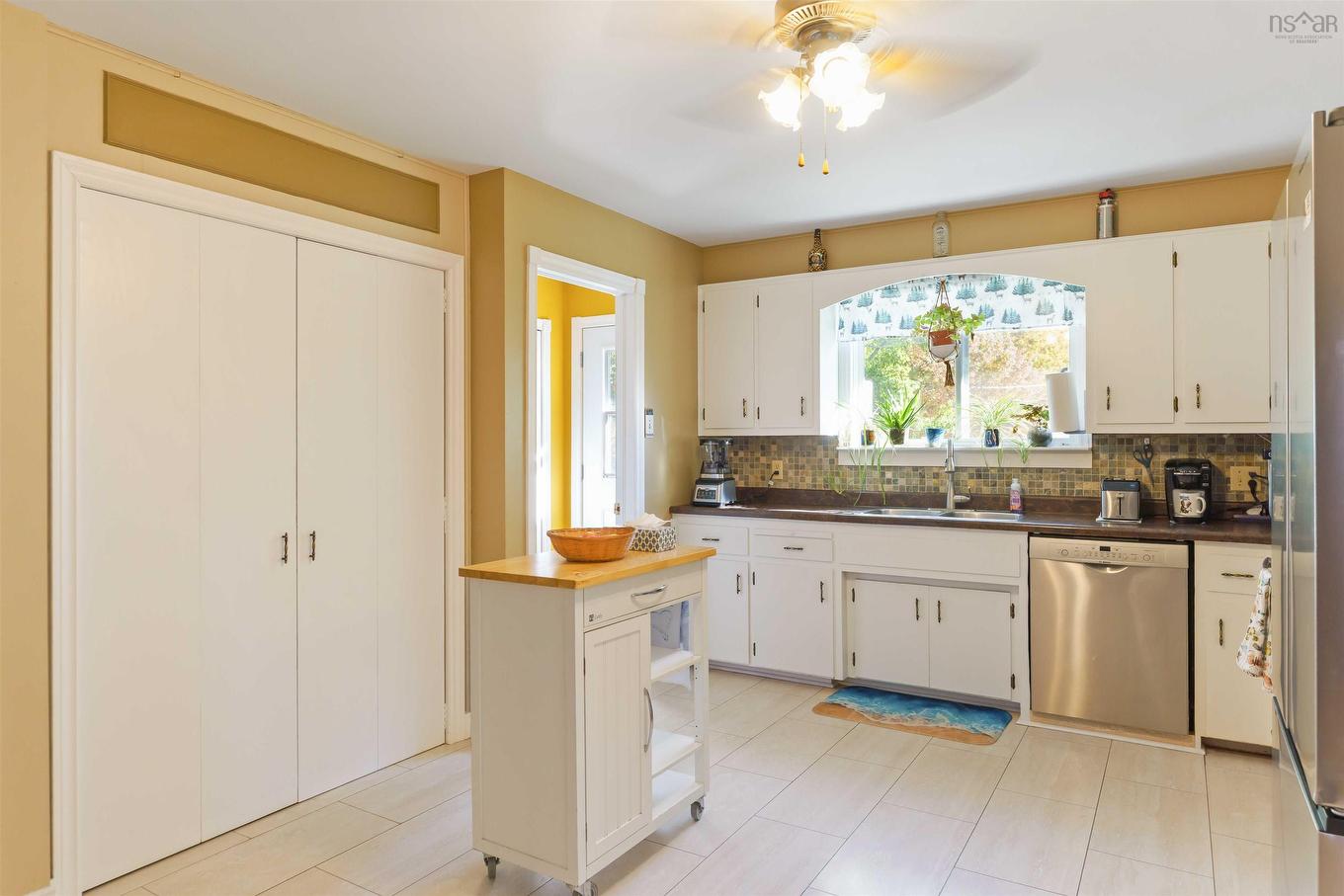 515 Highway 360, Somerset, NS