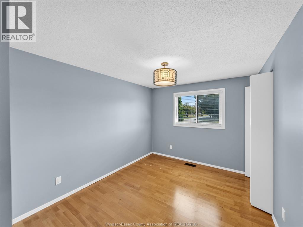 5770 Queen Elizabeth Drive, Windsor, ON - Indoor Photo Showing Other Room