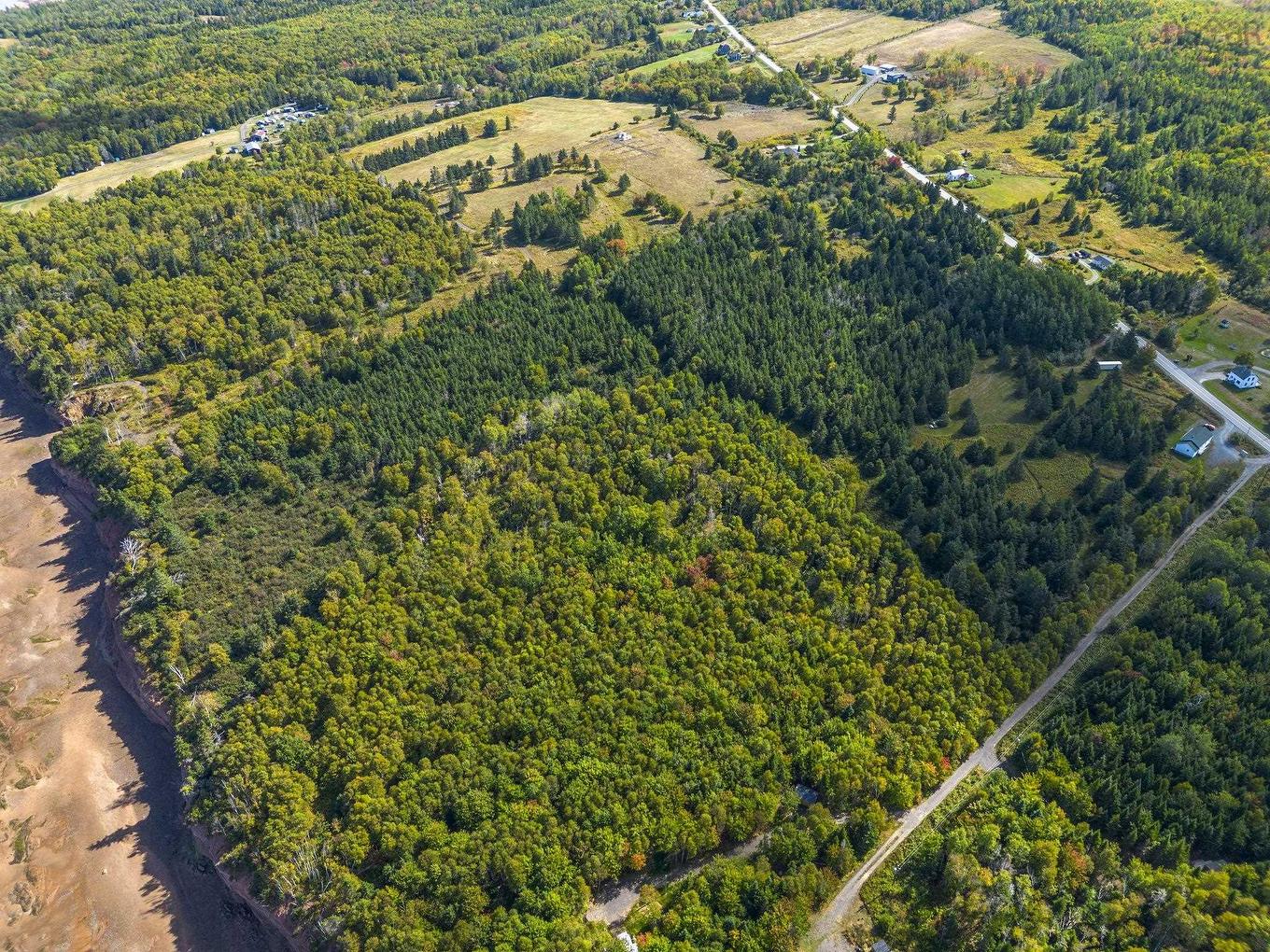 Lot 4 Highway 215, Tennecape, NS