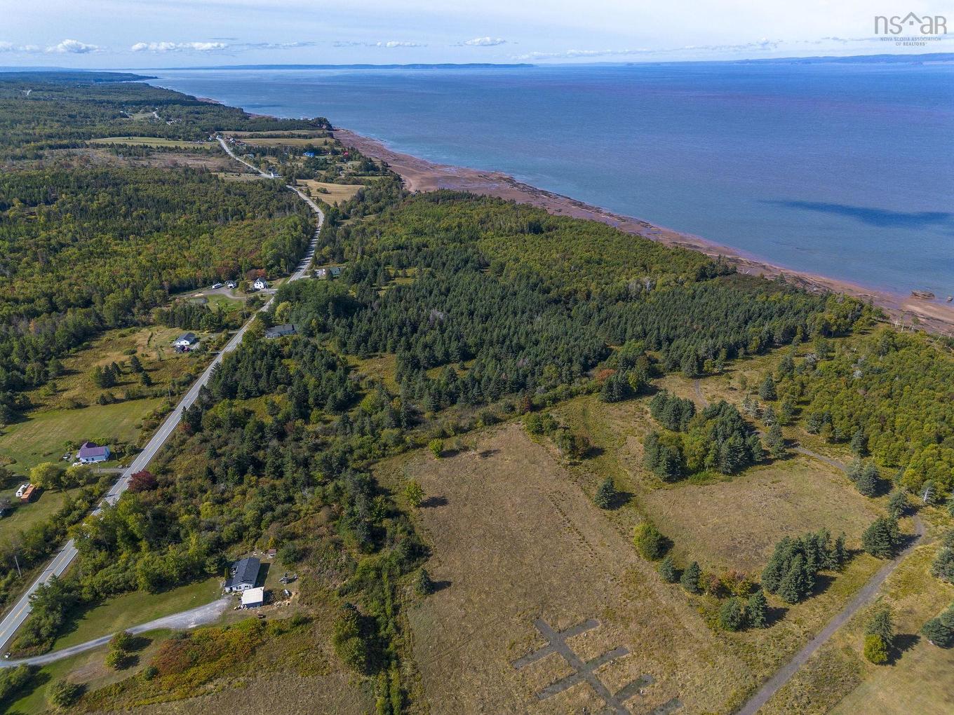 Lot 4 Highway 215, Tennecape, NS