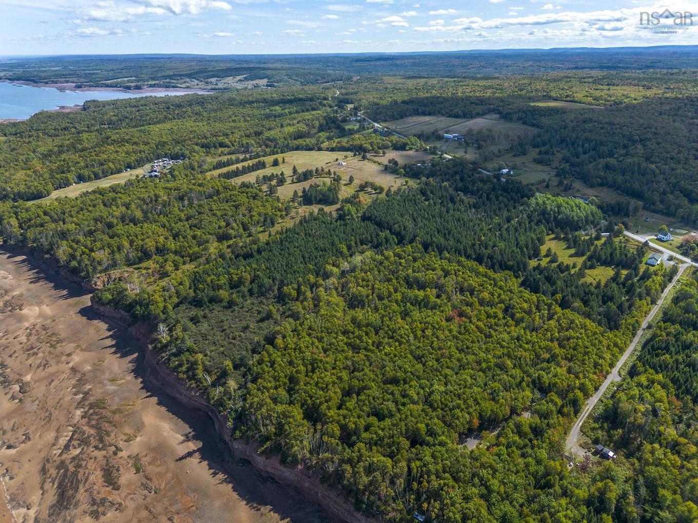 Lot 4 Highway 215, Tennecape, NS