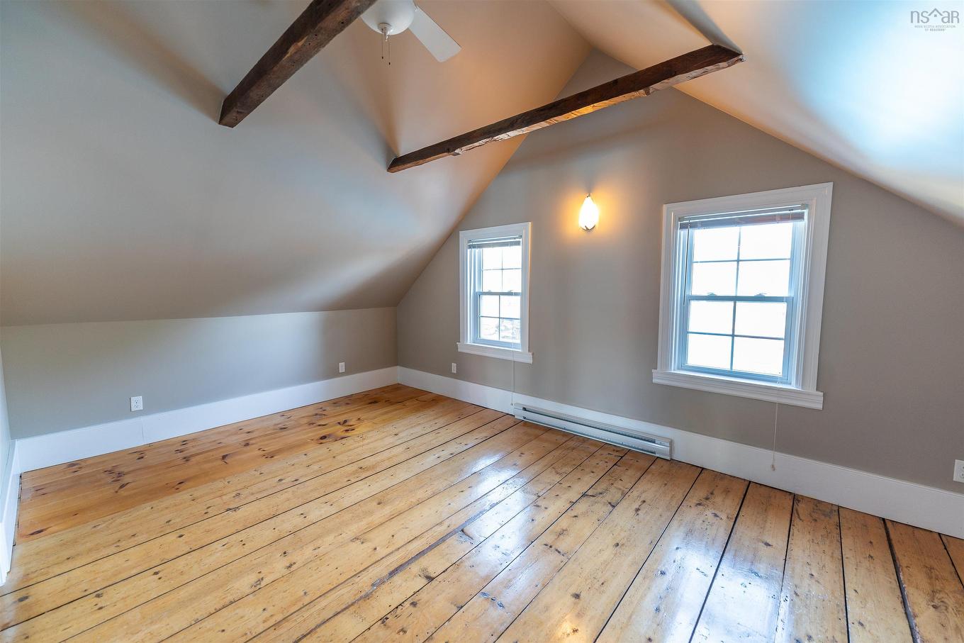 44 Montague Street, Lunenburg, NS