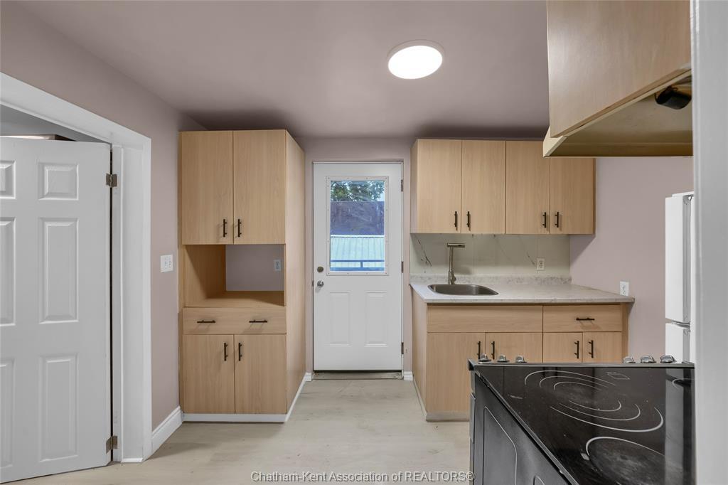 61 Baxter Street, Chatham, ON