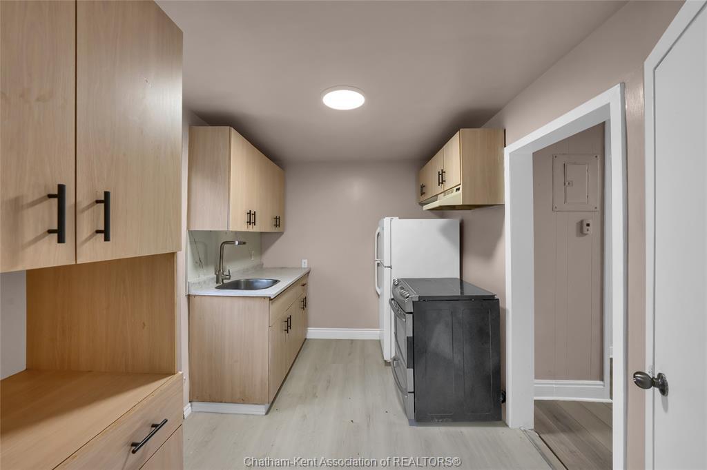 61 Baxter Street, Chatham, ON