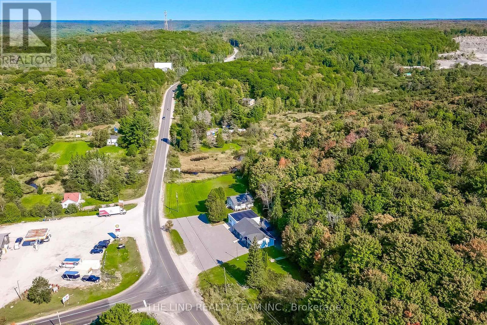 949 Raymond Road, Muskoka Lakes, ON