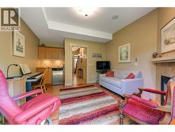 Recreation room - wet bar -