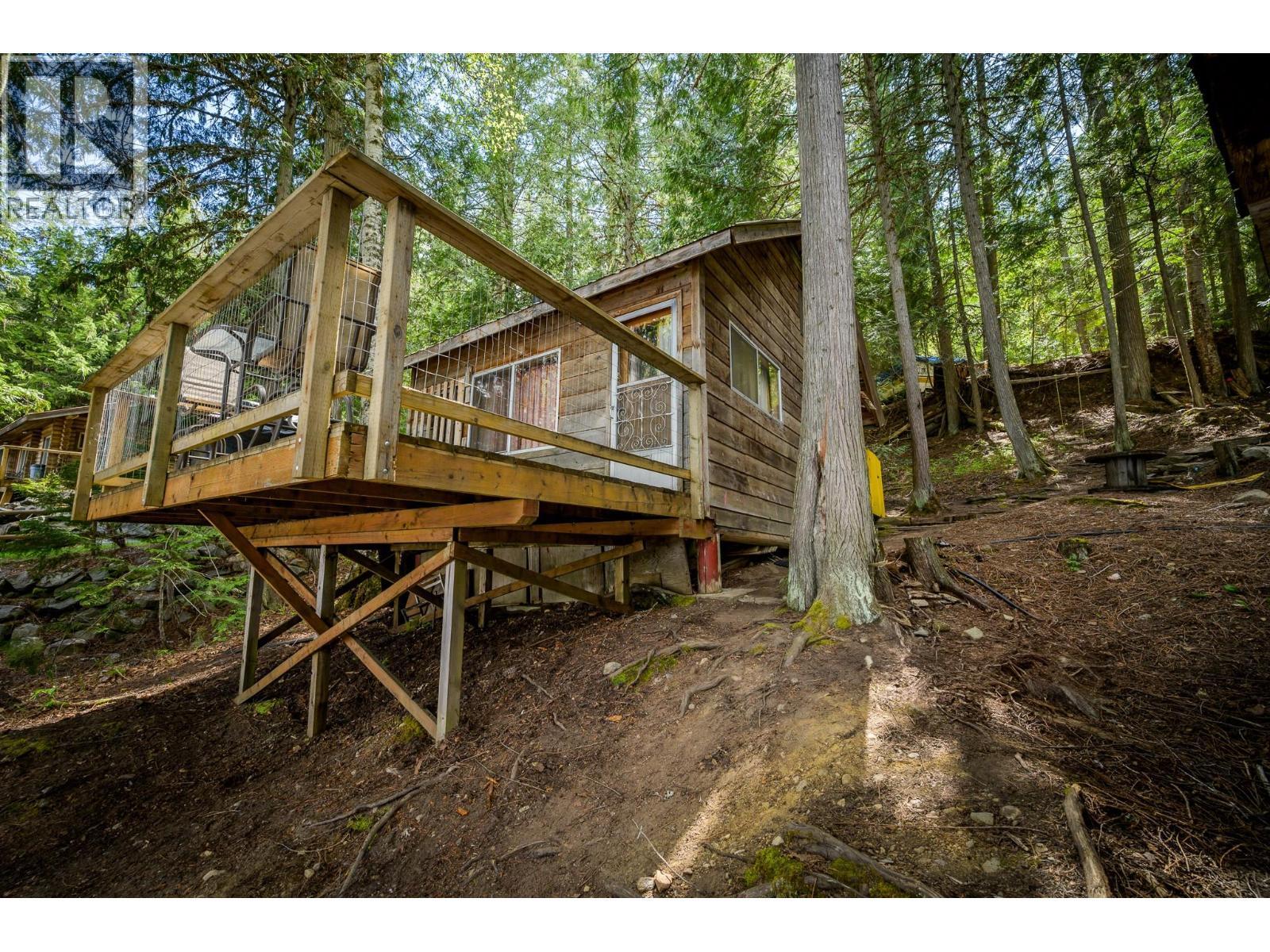5319 East Barriere Lake Fs Road, Barriere, BC - Outdoor With Deck Patio Veranda