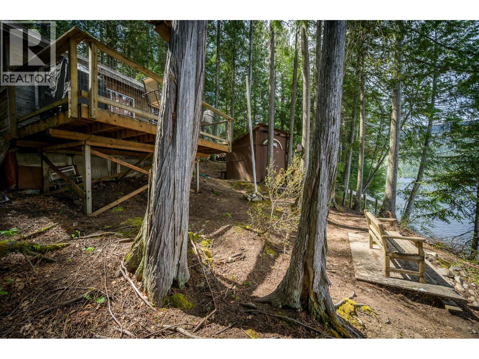 5319 East Barriere Lake Fs Road, Barriere, BC - Outdoor