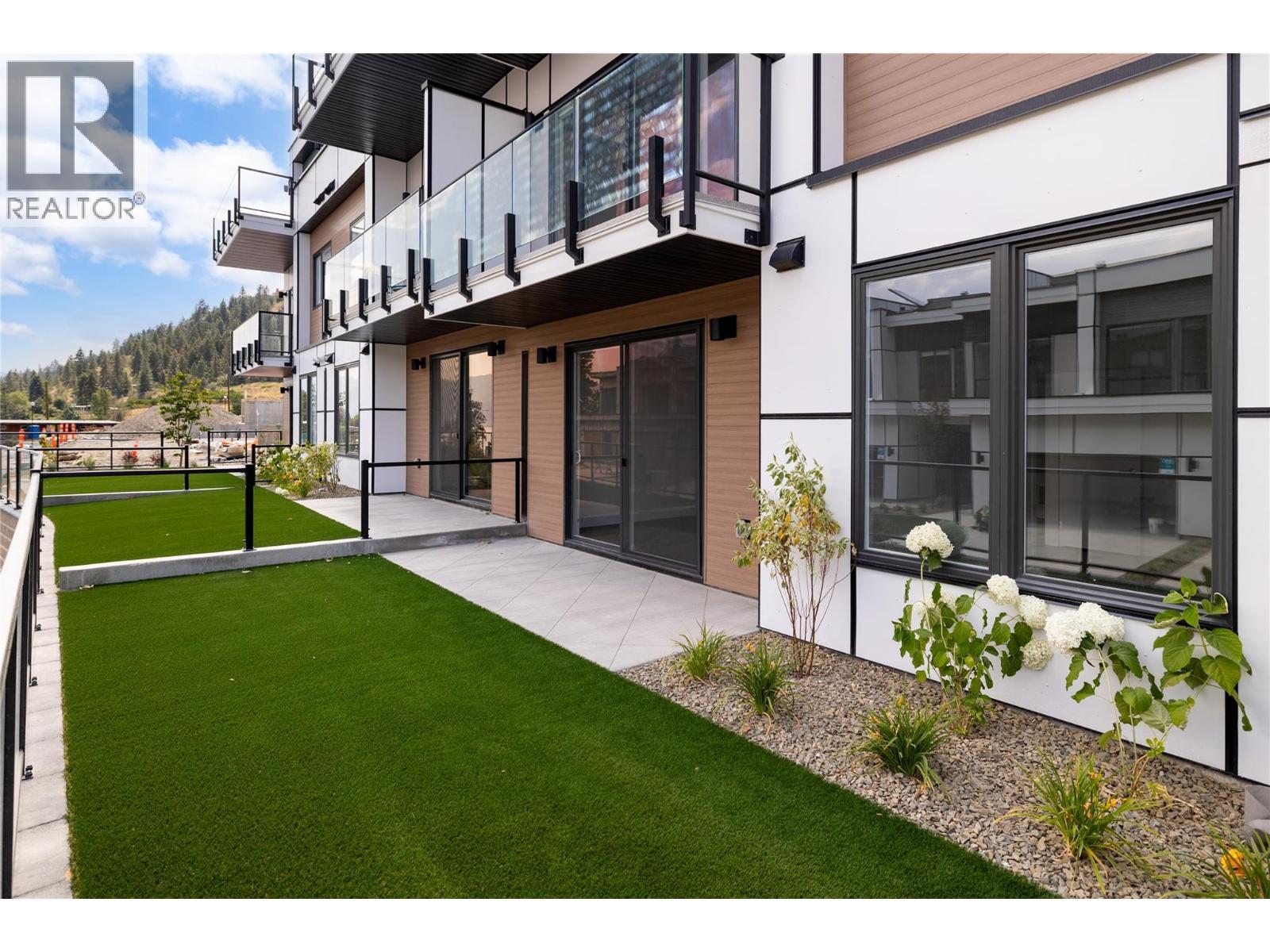 2100 Campbell Place Unit# 160, West Kelowna, BC - Outdoor