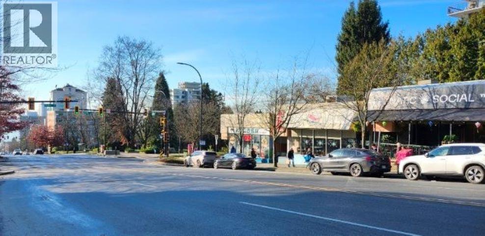 751 Lonsdale Avenue, North Vancouver, BC